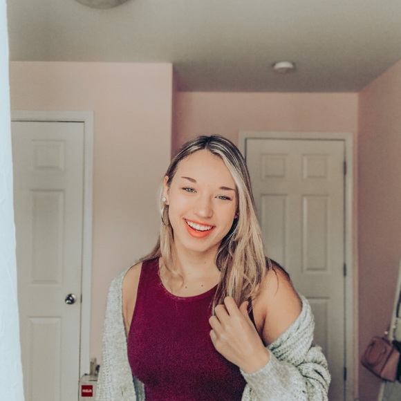 Meet your Seller/Buyer, Haven - Picture 4 of 7